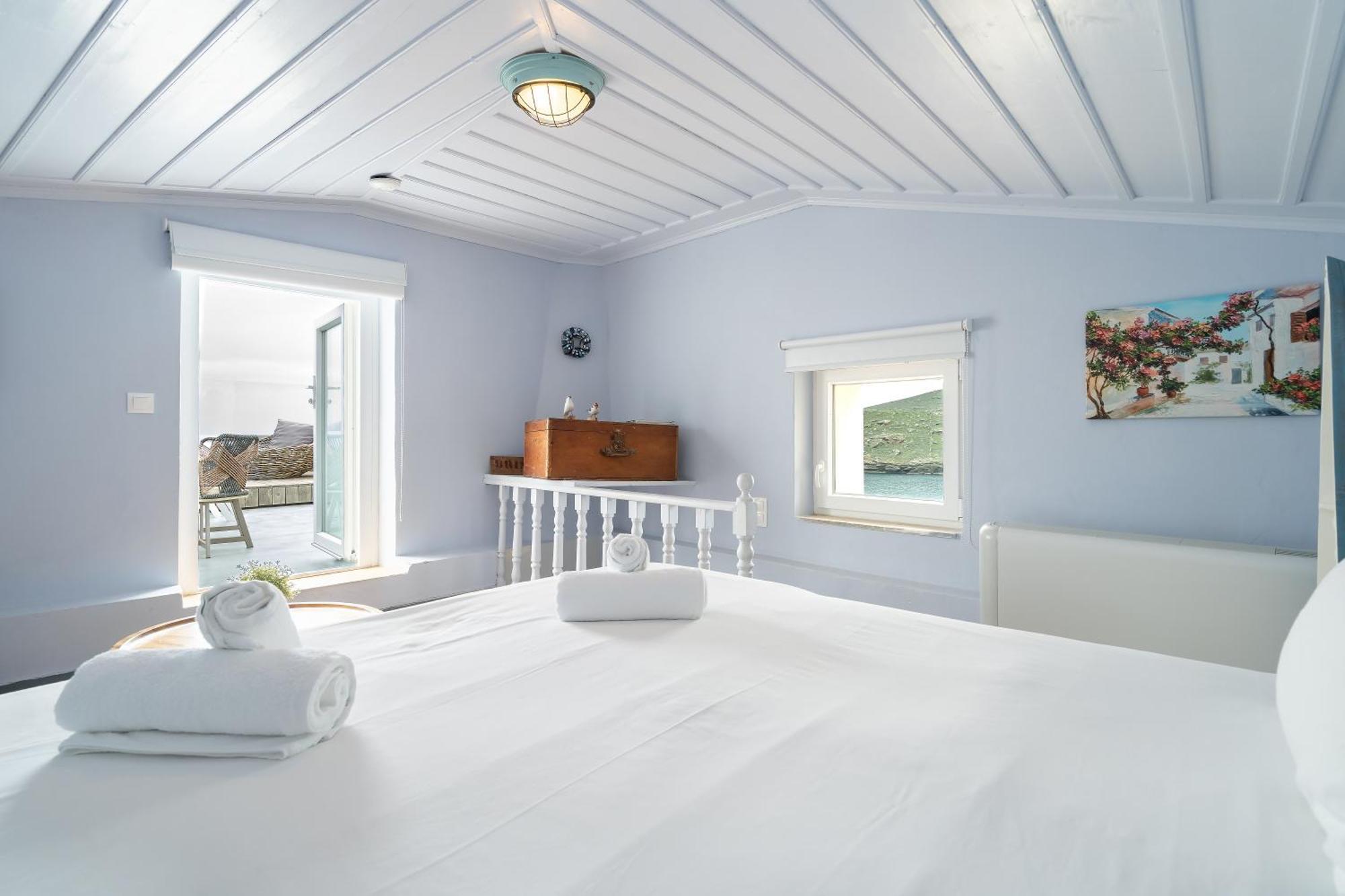 Castel Abaso Boutique Apartments By Explore Andros エクステリア 写真