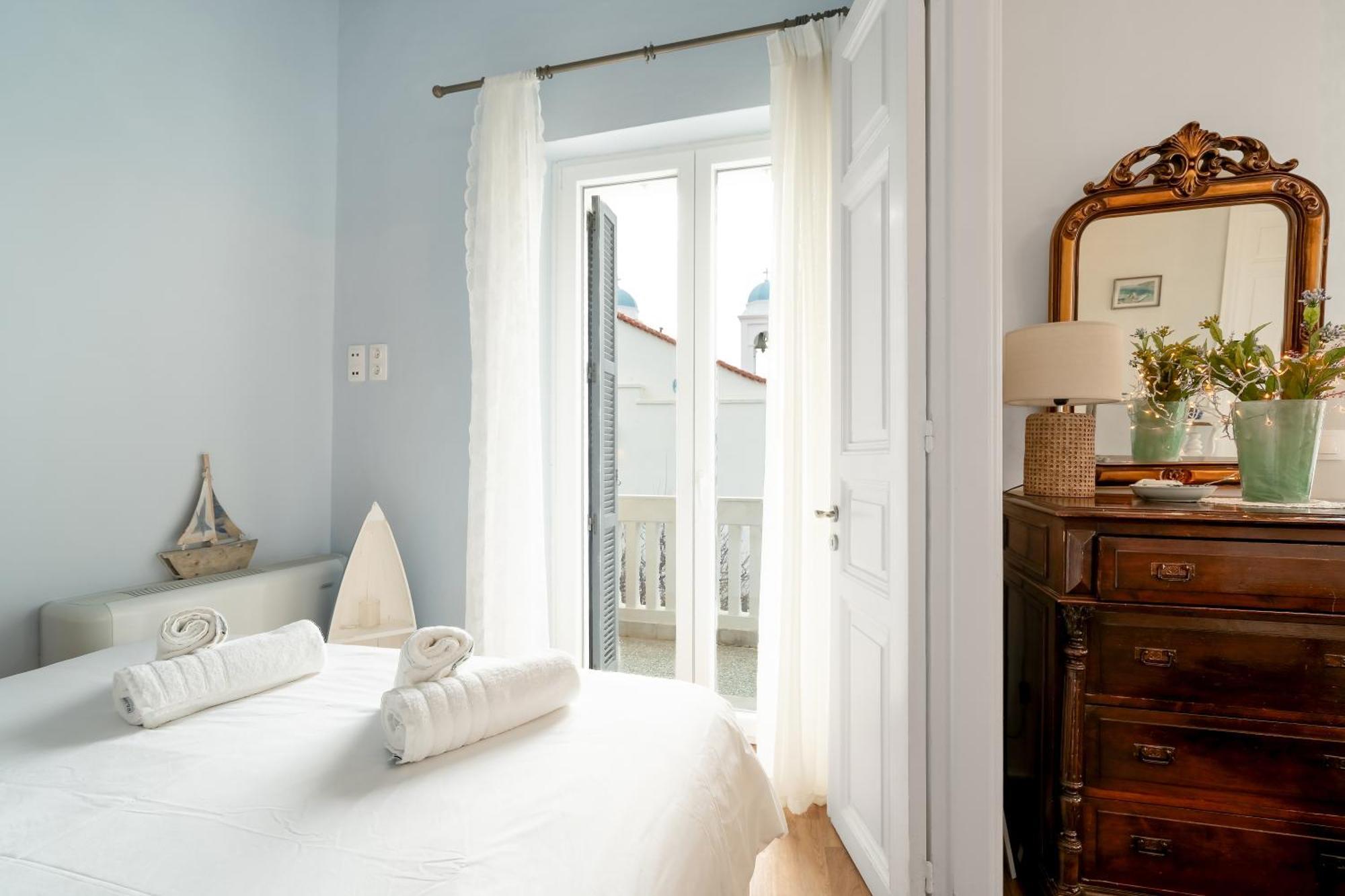 Castel Abaso Boutique Apartments By Explore Andros エクステリア 写真